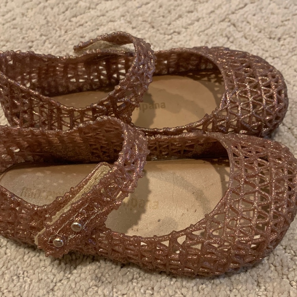 Mini Mellisa Campana shoes 8 US Goldish sparkling